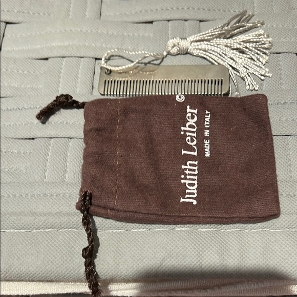 Judith Lieber  VINTAGE EUC Floral Heart Clutch - Picture 14 of 15